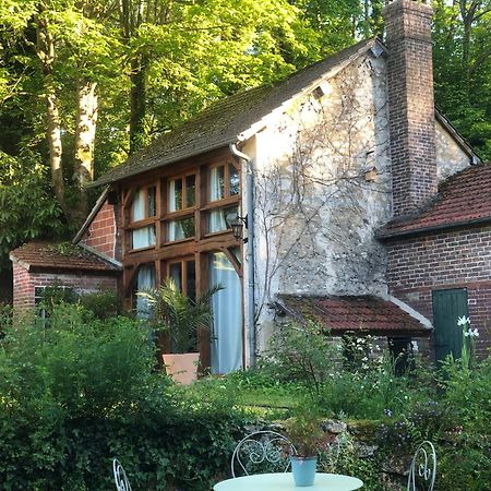 Le Clos Des Songes Blaru Exteriör bild