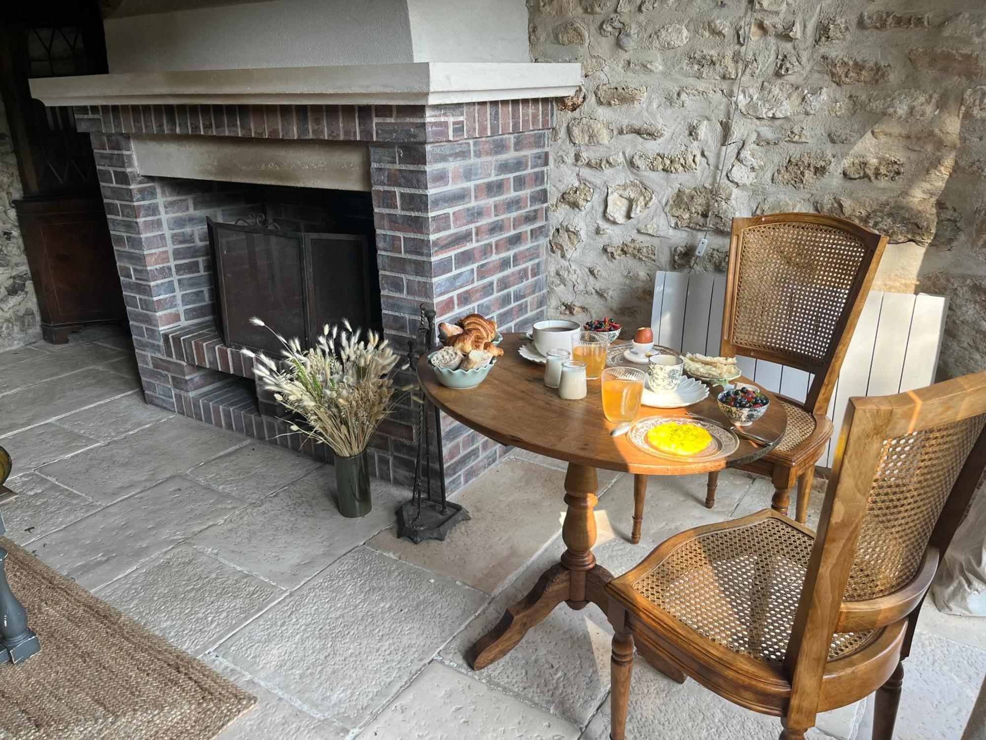 Le Clos Des Songes Blaru Exteriör bild